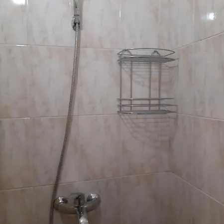 Стаи Под Наем Бохеми